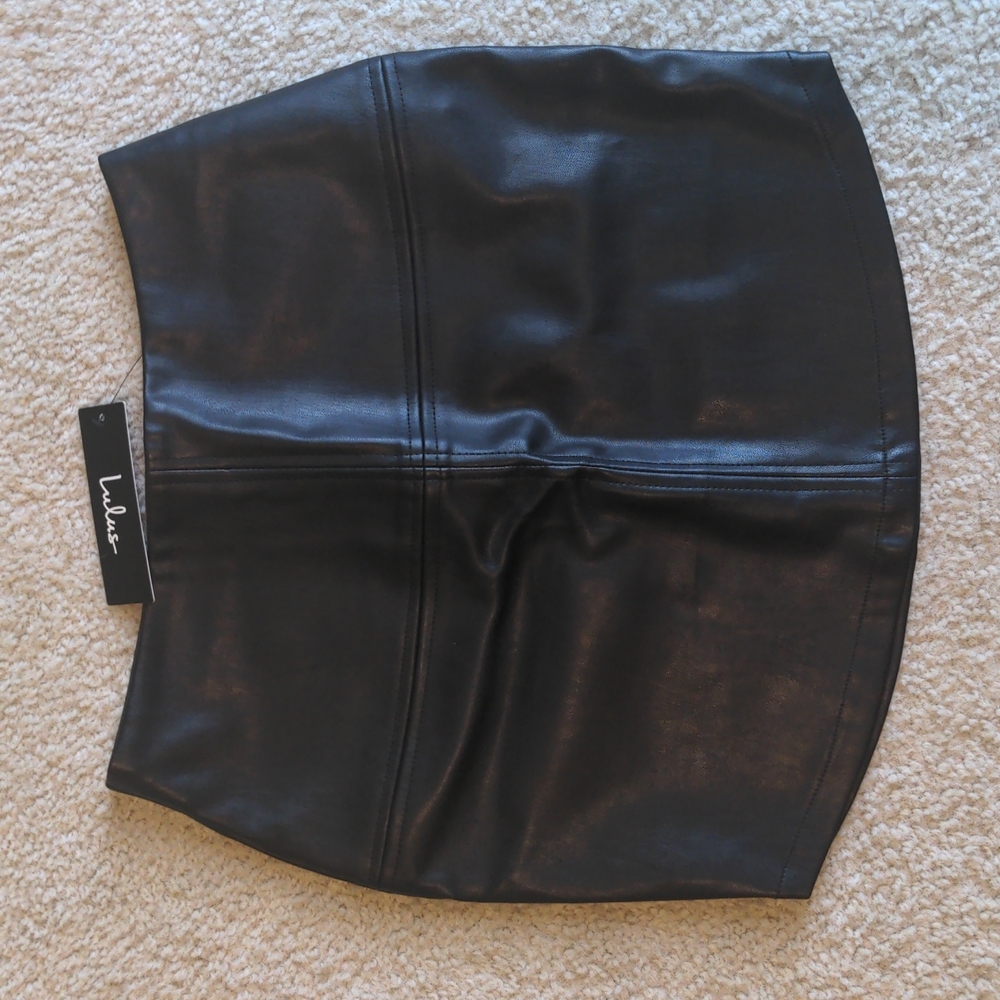 Lulu's Black Vegan Leather Mini Skirt